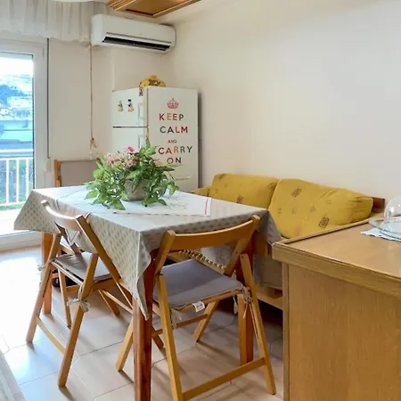 N&a Vacation​ House *
