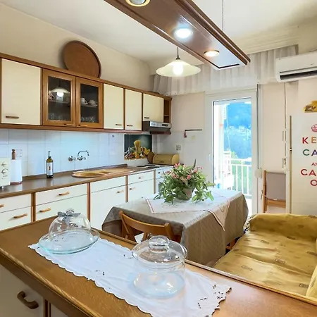 N&a Vacation​ House アパート Nea Iraklitsa